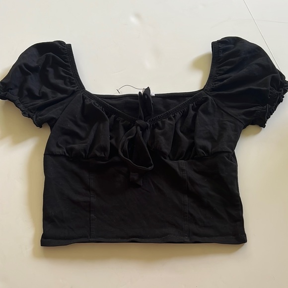 Garage Tops - Garage Black Cropped Top Size Small